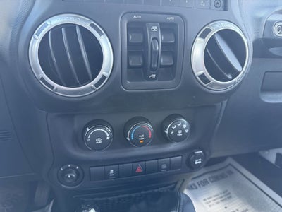 2012 Jeep Wrangler Sahara