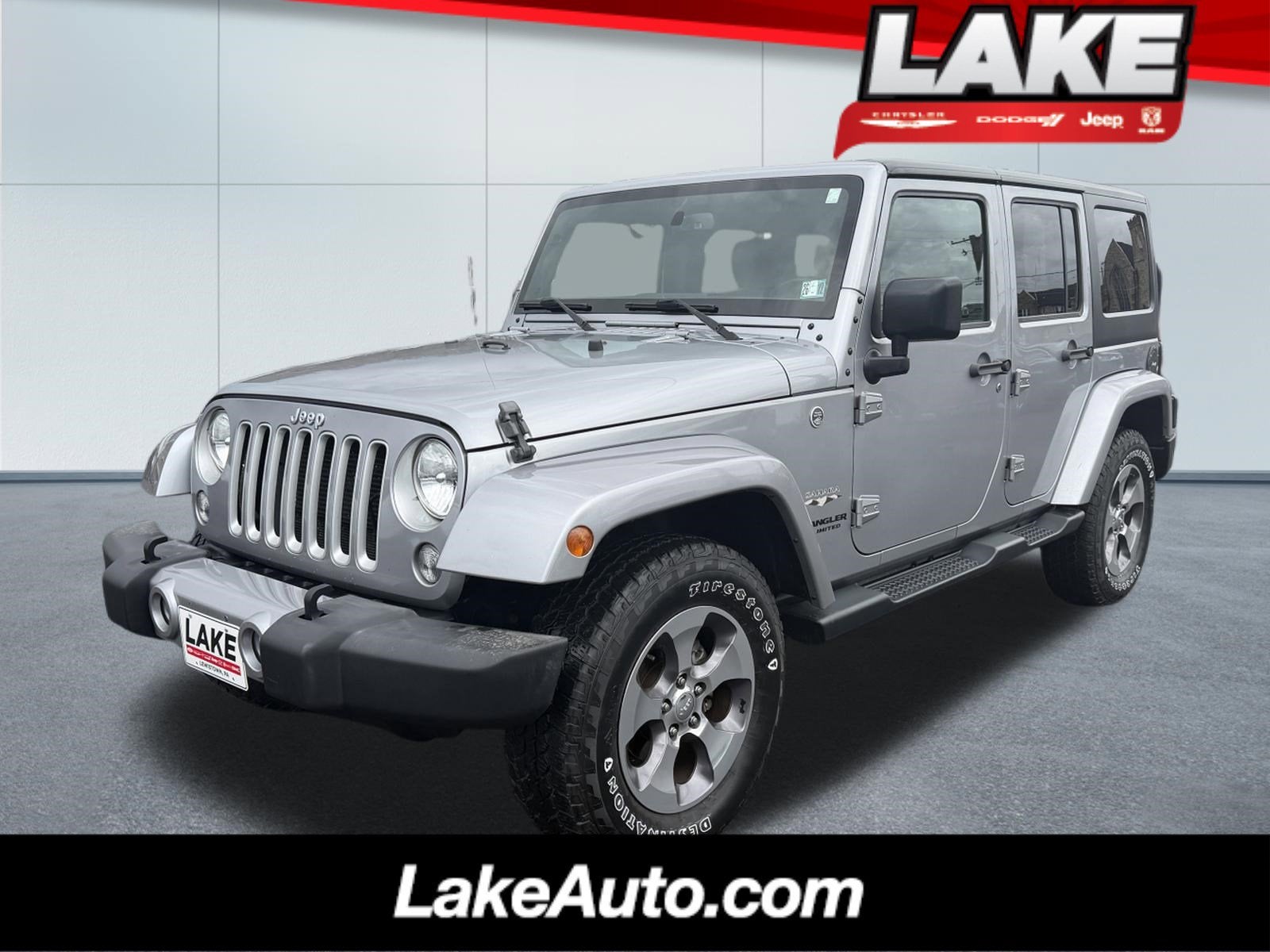 2016 Jeep WRANGLER UNL SAHARA