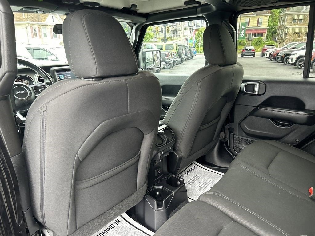 2019 Jeep Wrangler Sahara