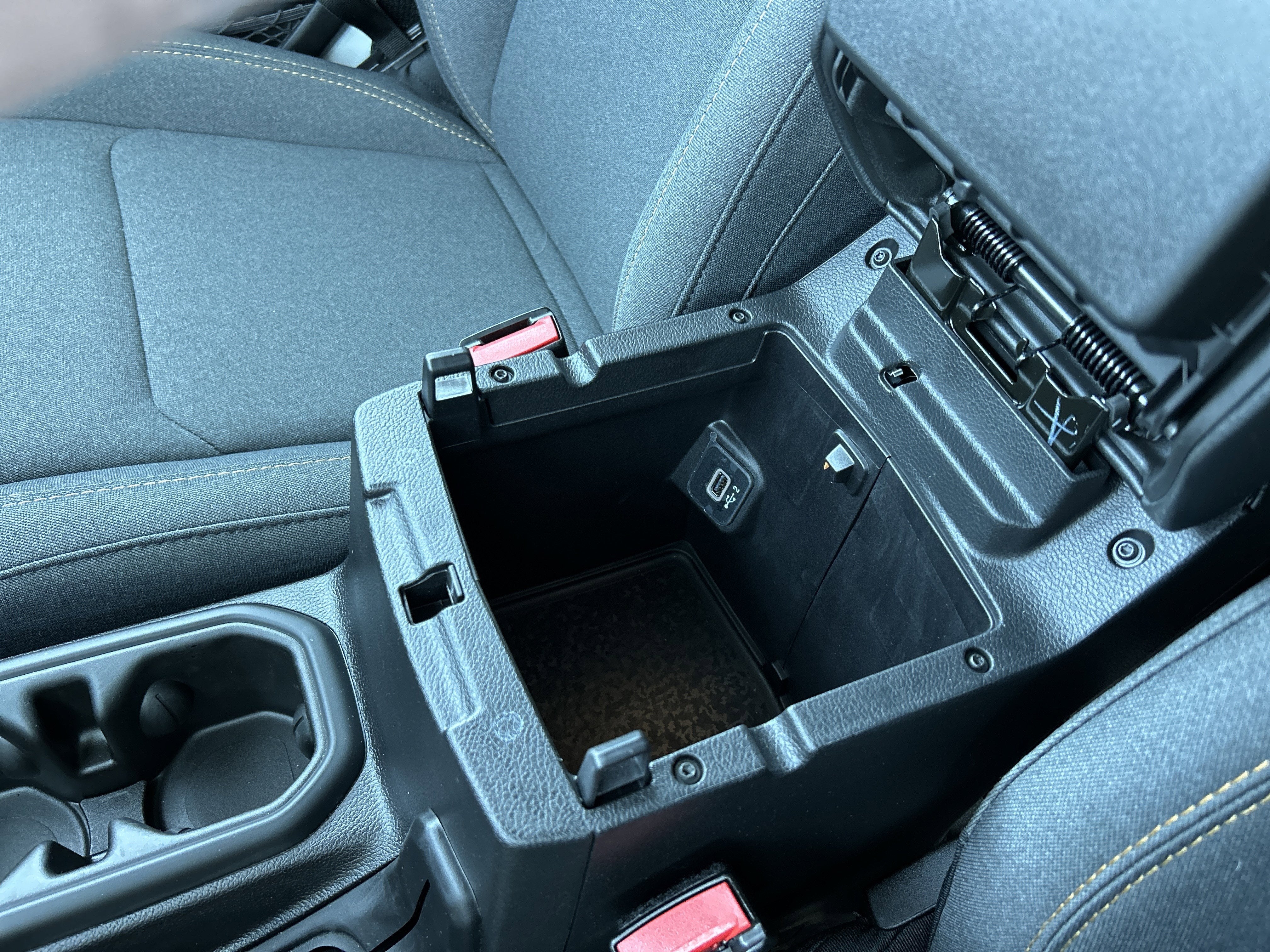 2025 Jeep WRANGLER UNL SPORT S