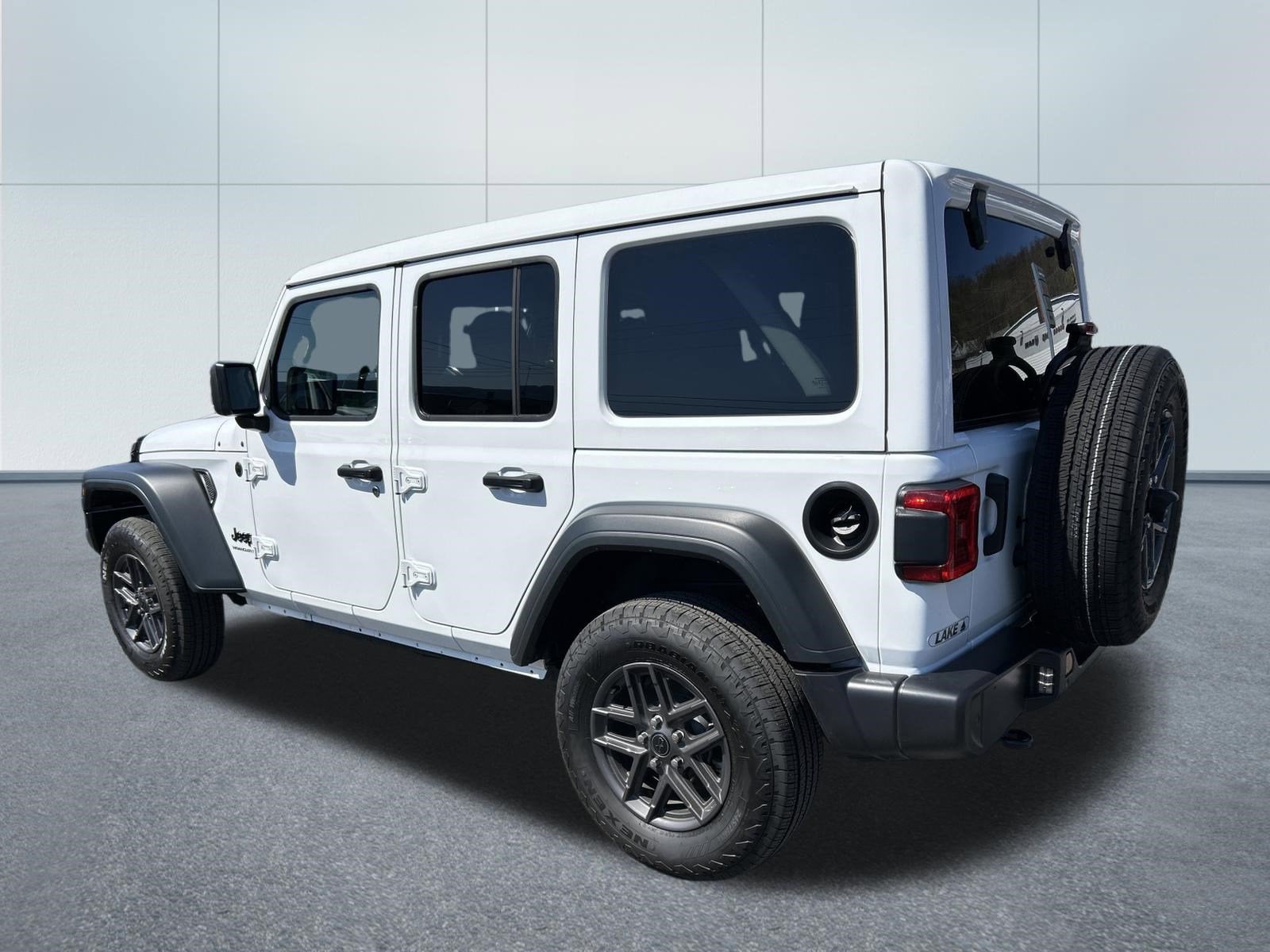 2025 Jeep WRANGLER UNL SPORT S