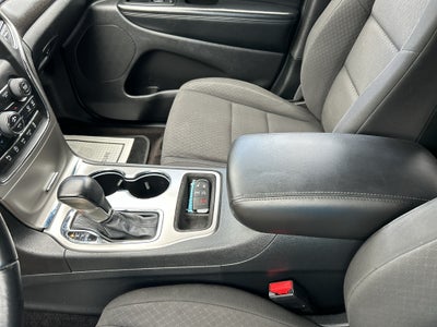 2018 Jeep Grand Cherokee Laredo E