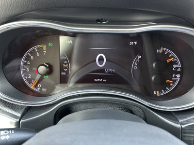 2019 Jeep GRAND CHEROKEE LAREDO E