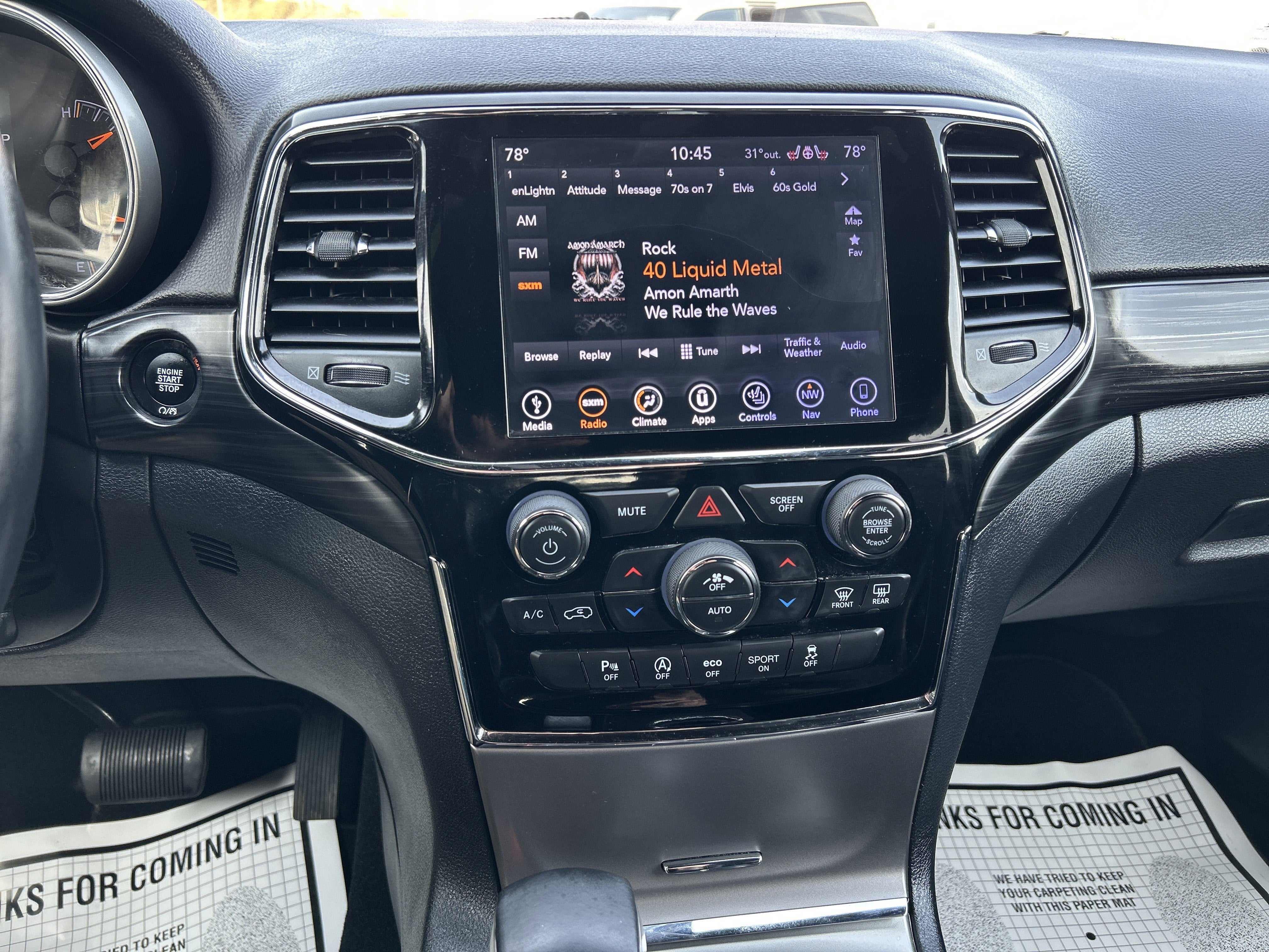 2019 Jeep GRAND CHEROKEE LAREDO E