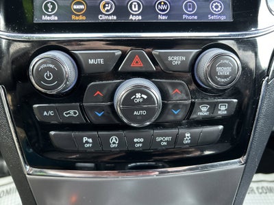 2019 Jeep GRAND CHEROKEE LAREDO E