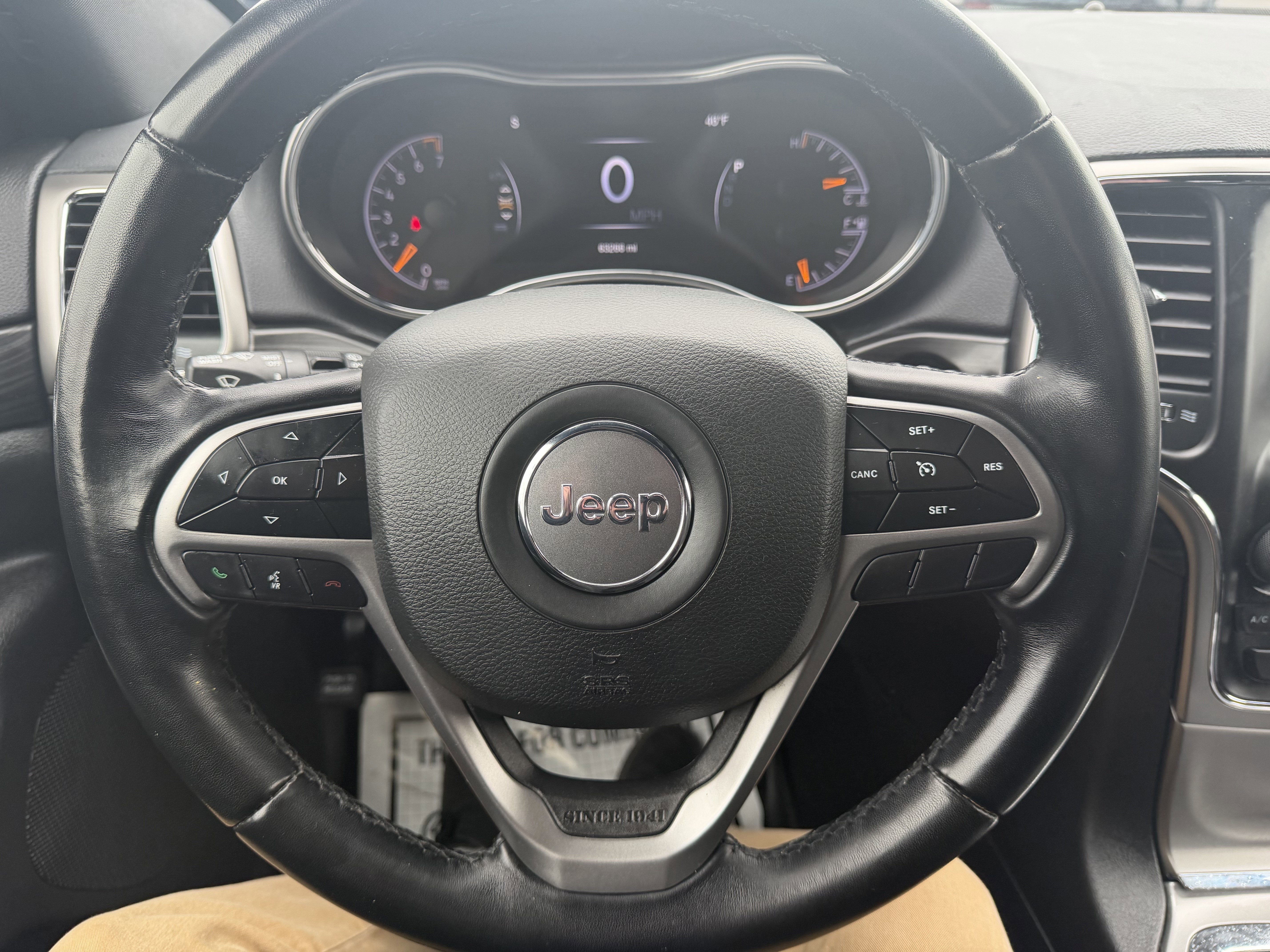 2021 Jeep GRAND CHEROKEE LAREDO E