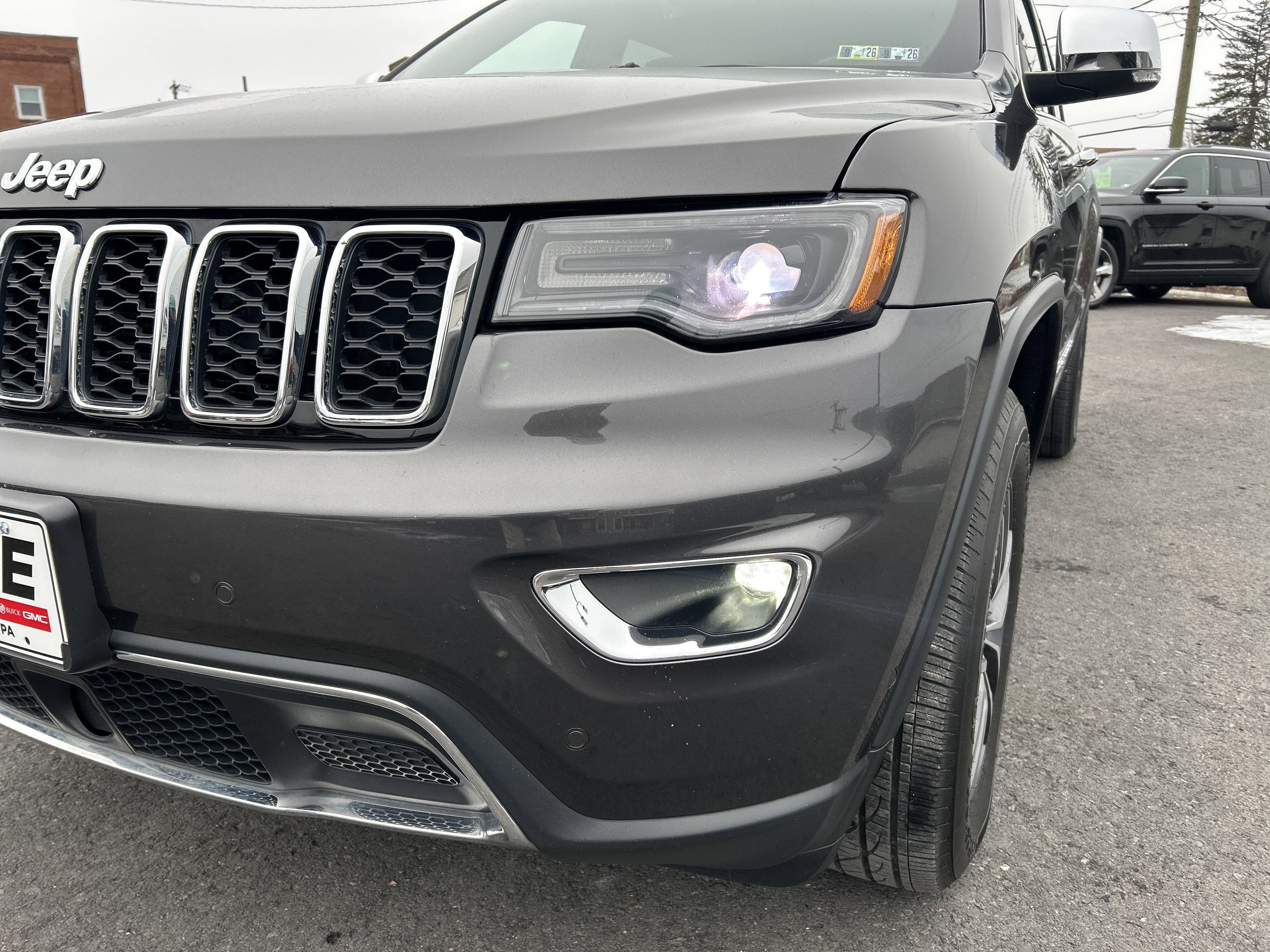 2019 Jeep GRAND CHEROKEE LIMITED