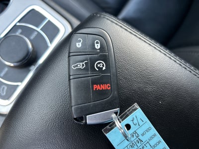 2022 Jeep GRAND CHEROKEE LIMITED