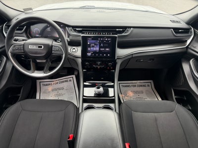 2024 Jeep Grand Cherokee Laredo X