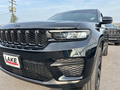 2023 Jeep Grand Cherokee Altitude