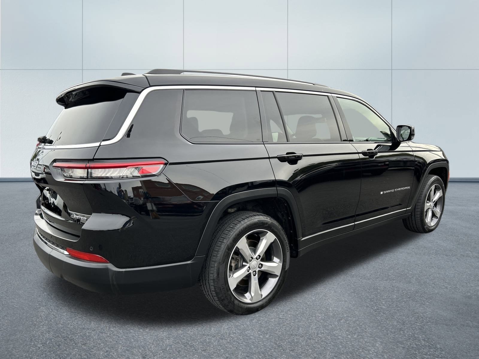 2021 Jeep GRAND CHEROKEE L LIMITED