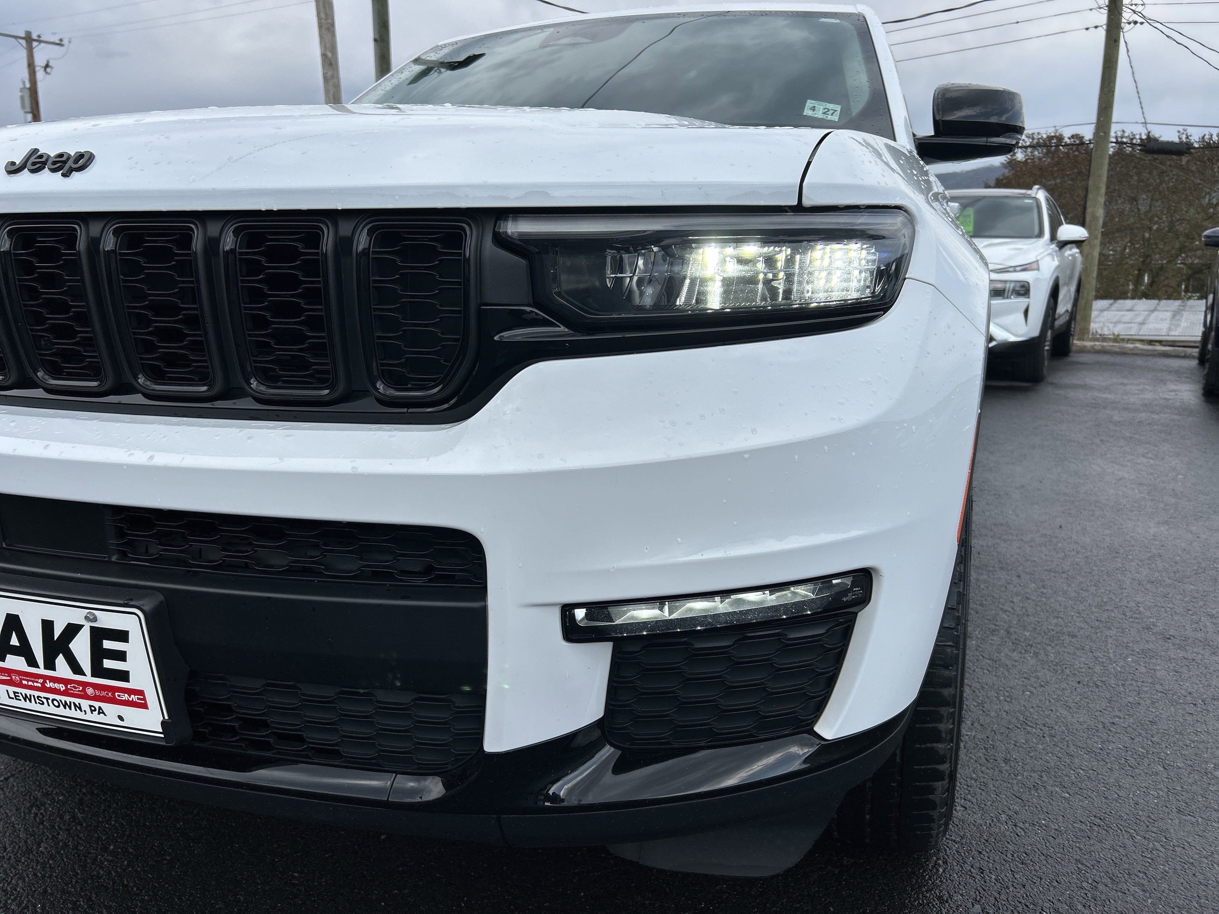 2022 Jeep GRAND CHEROKEE L LIMITED