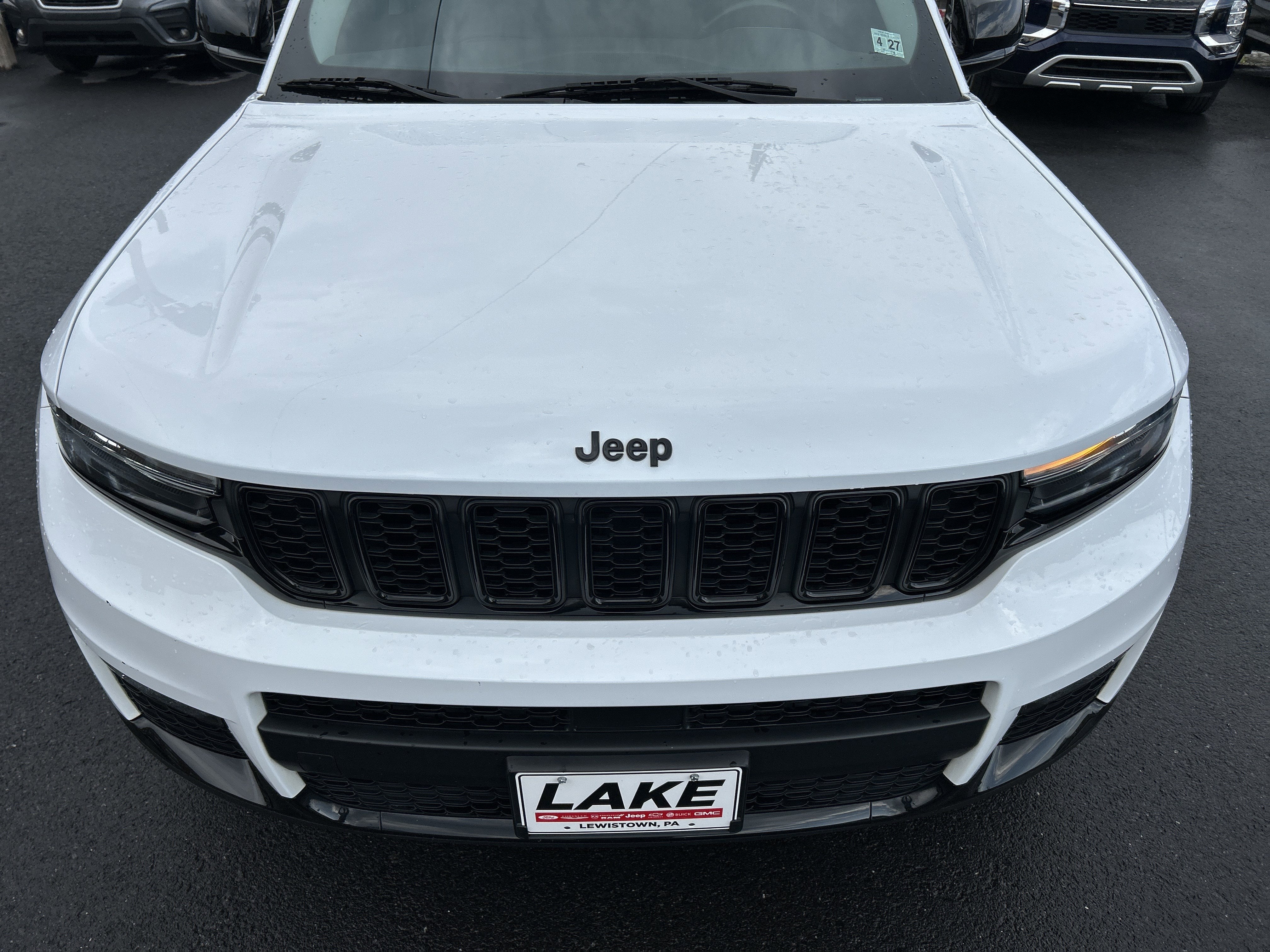 2022 Jeep GRAND CHEROKEE L LIMITED