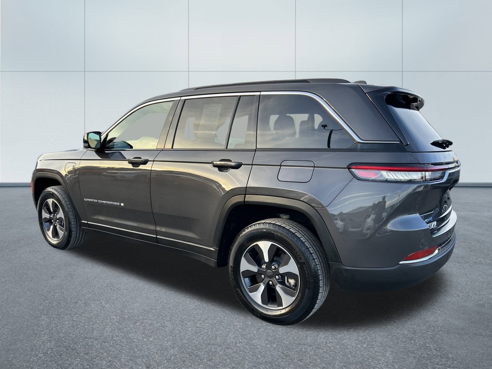 2024 Jeep GRAND CHEROKEE 4XE