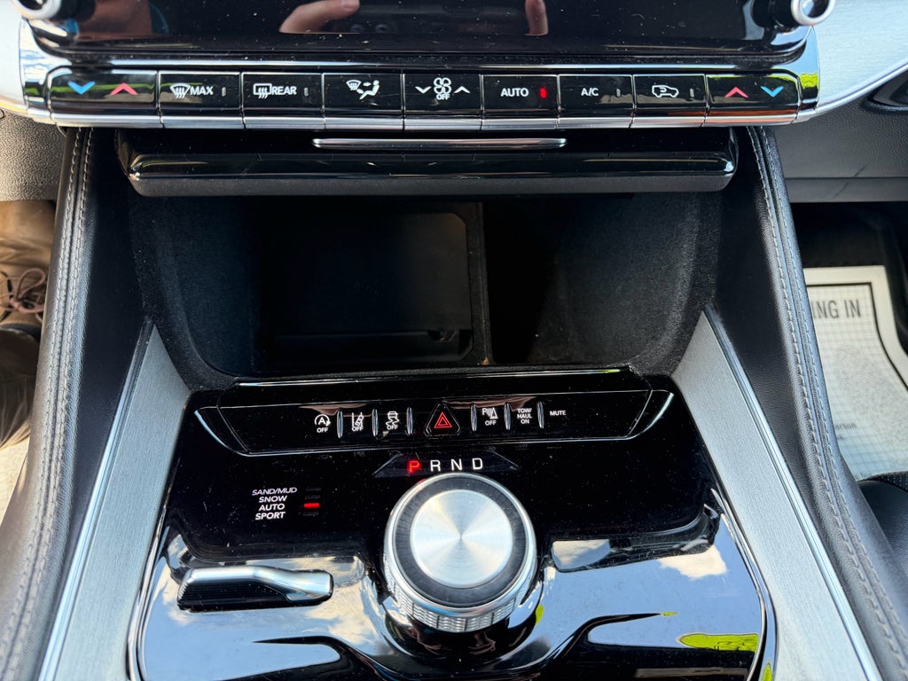 2023 Jeep Wagoneer Series II Carbide