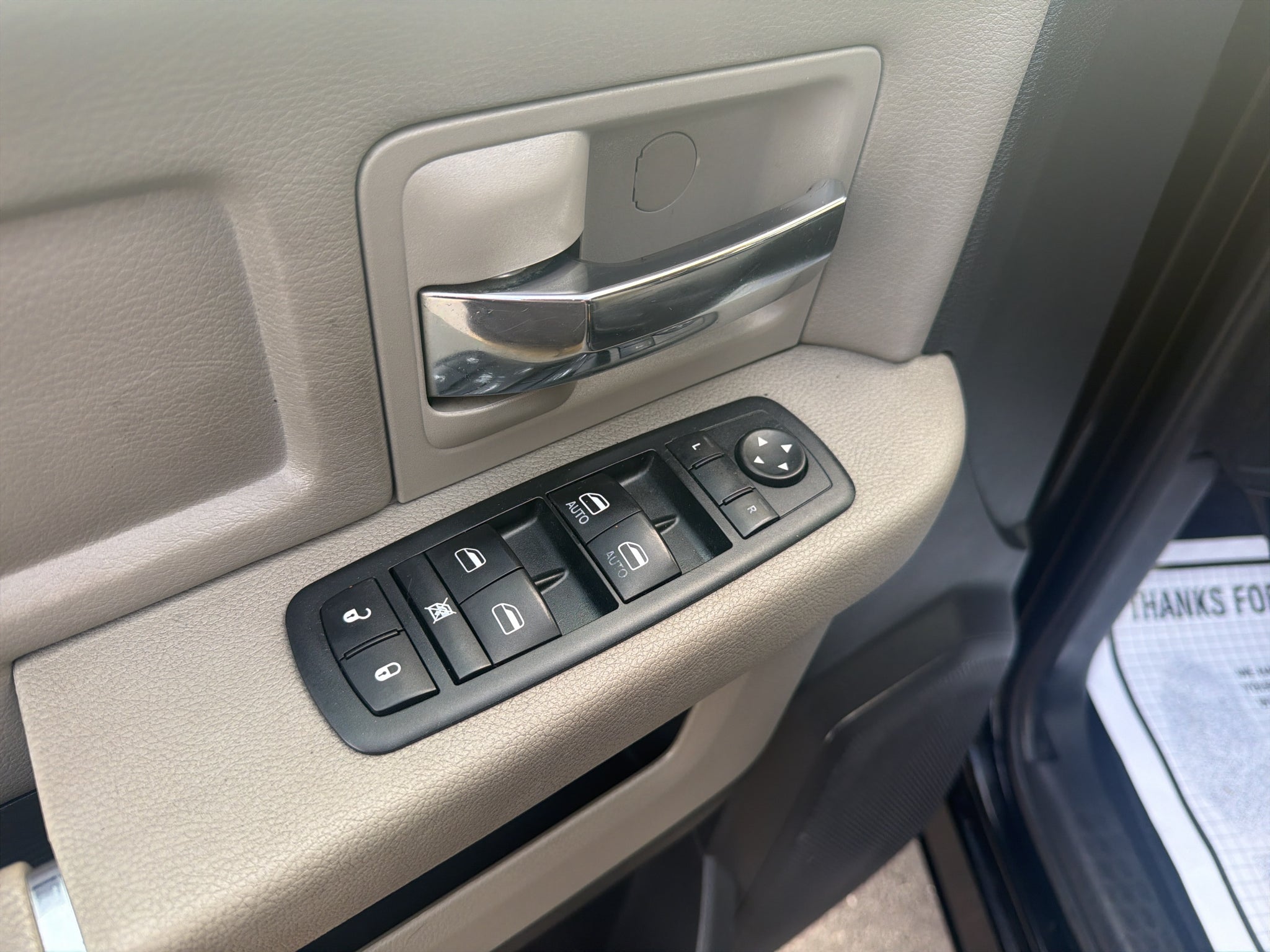 2012 RAM 1500 SLT