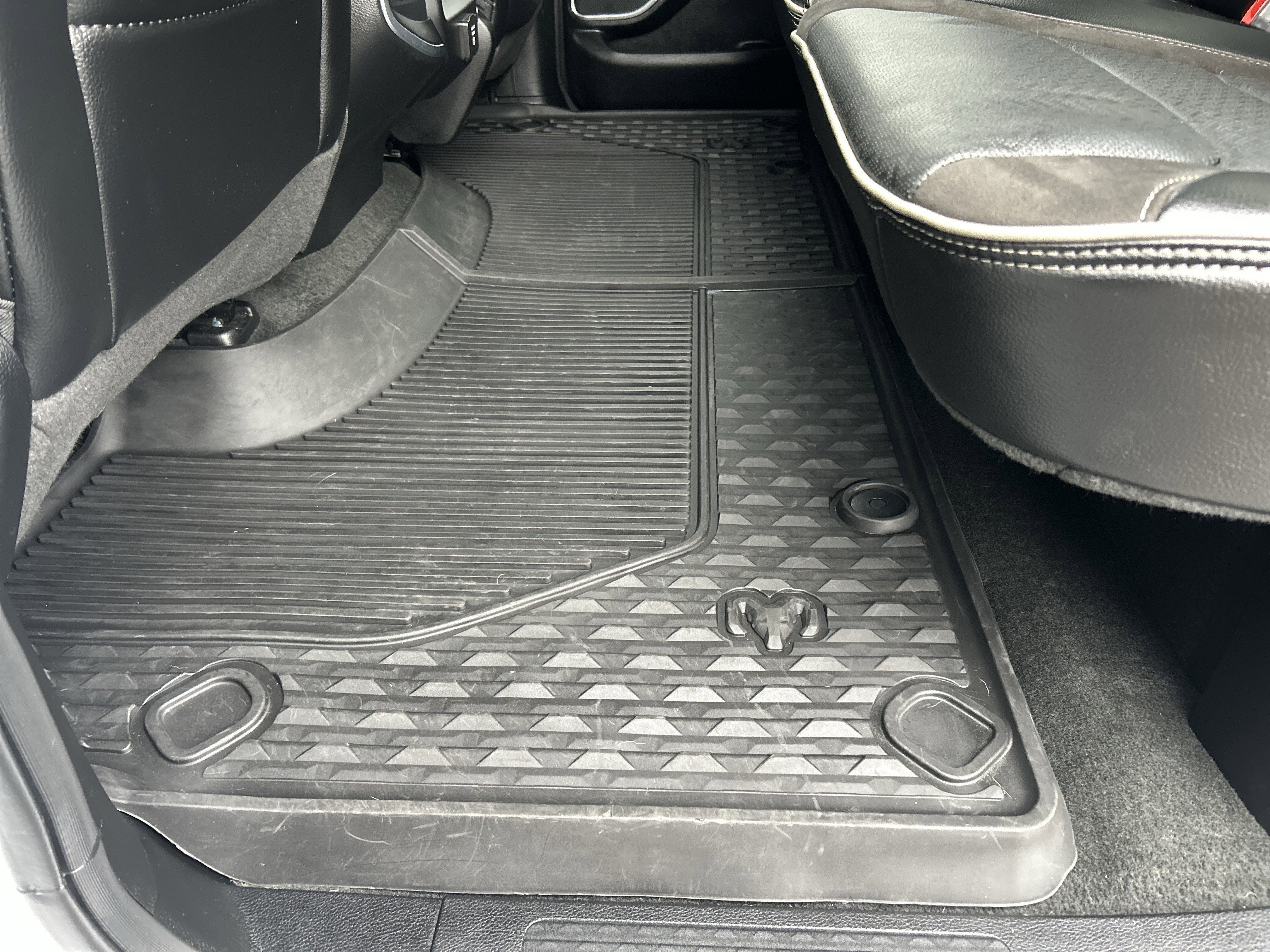 2023 RAM RAM 1500 LARAMIE