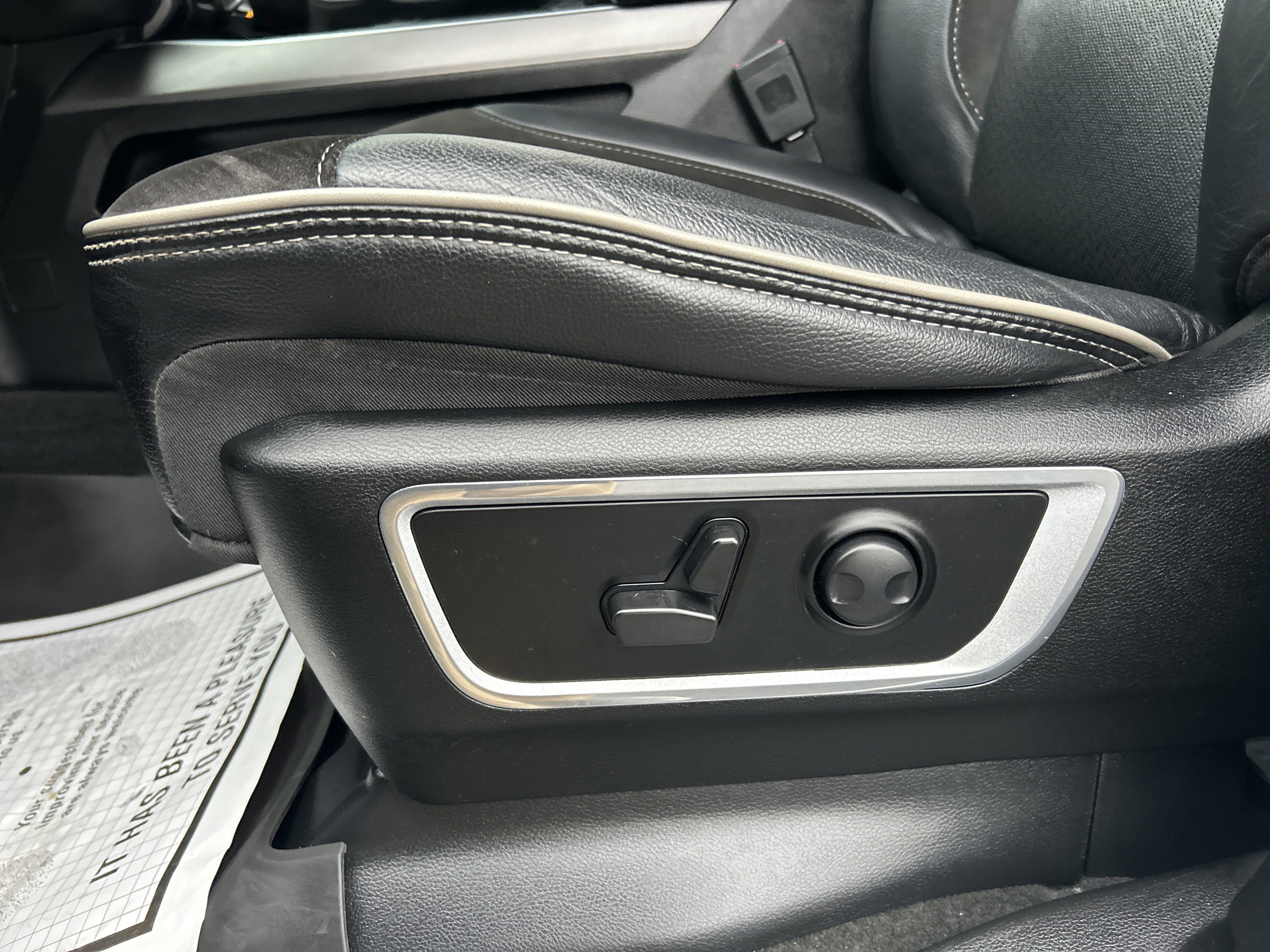 2023 RAM RAM 1500 LARAMIE