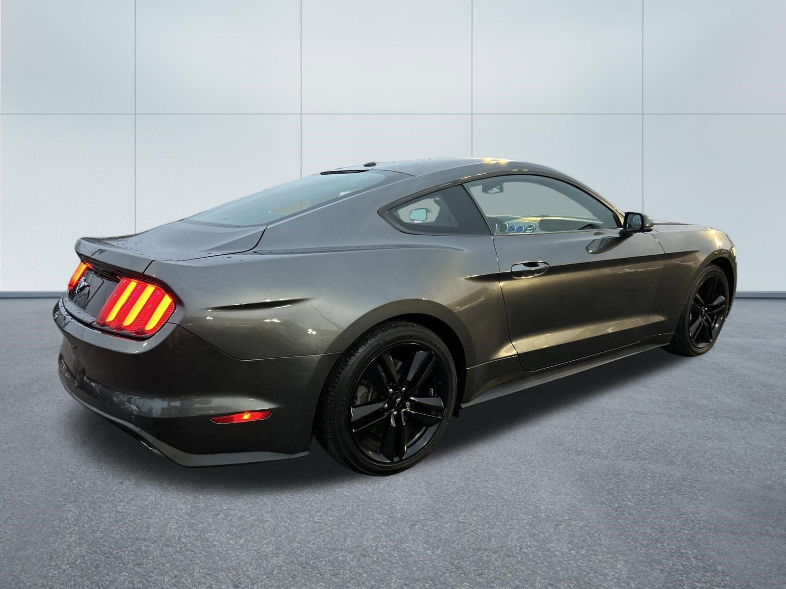 2016 Ford MUSTANG ECO PREMIUM