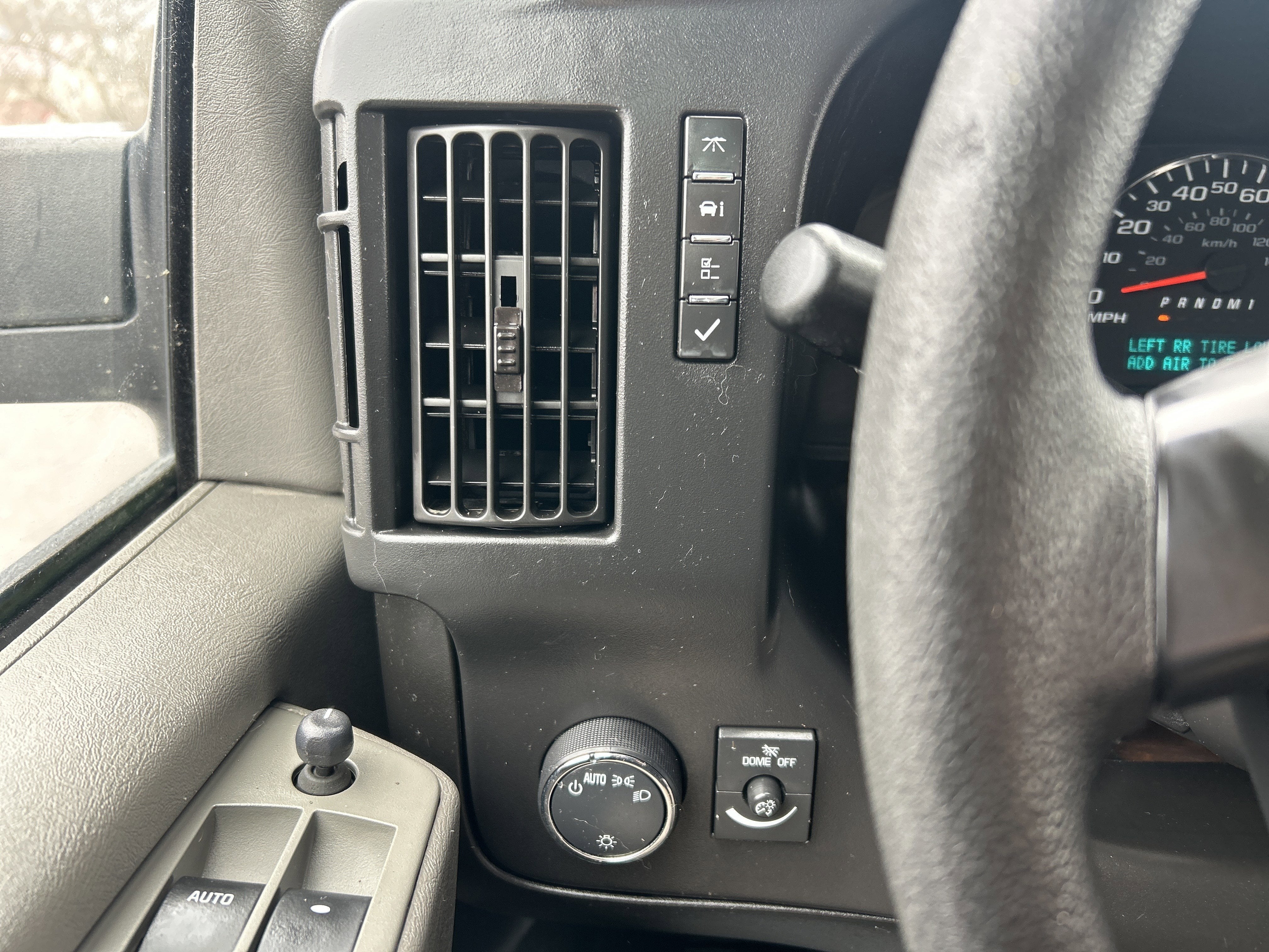 2015 Chevrolet EXPRESS 3500 LT