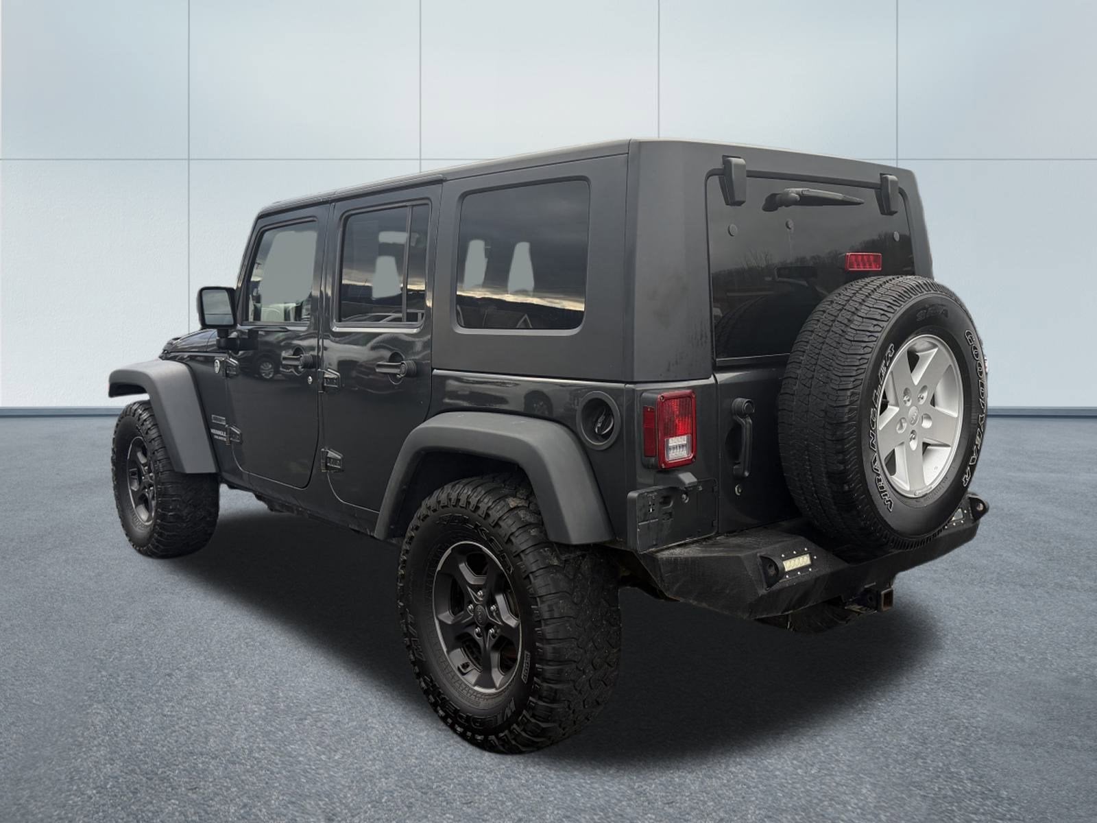 2010 Jeep WRANGLER UNL SPORT
