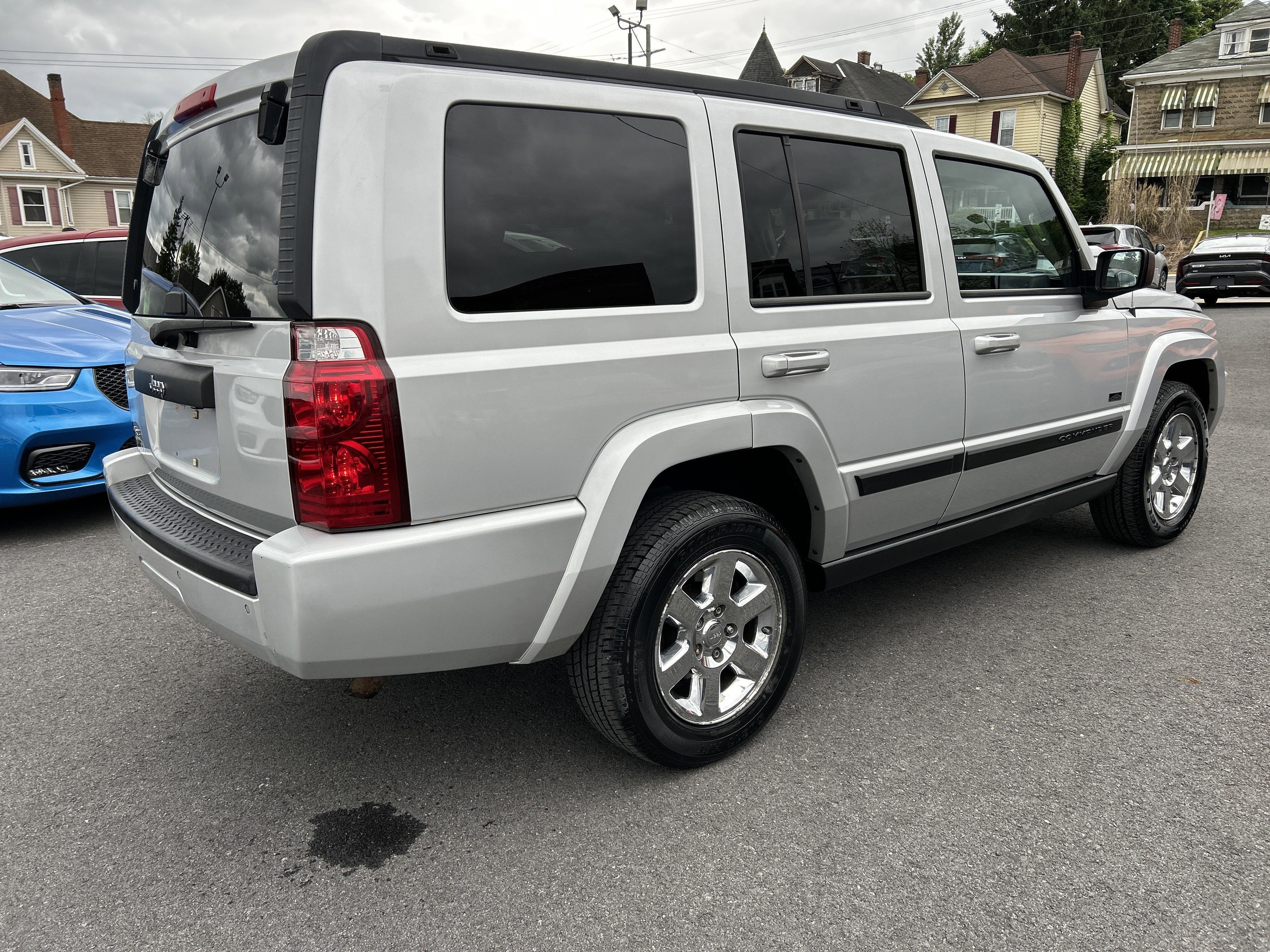 2007 Jeep COMMANDER SPORT