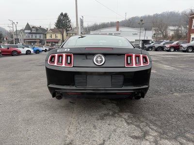 2014 Ford MUSTANG V6