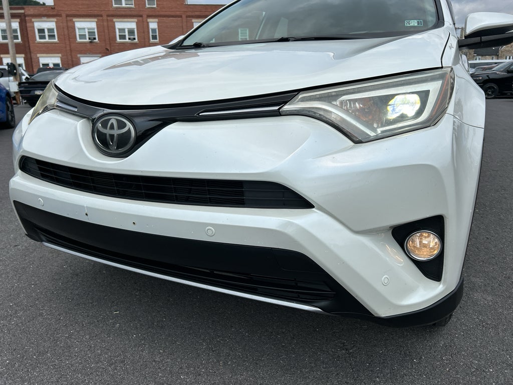 2017 Toyota RAV4 Limited