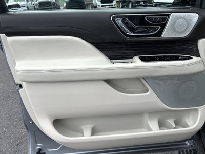 2023 Lincoln NAVIGATOR BLACK LABEL