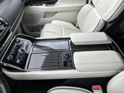 2023 Lincoln NAVIGATOR BLACK LABEL