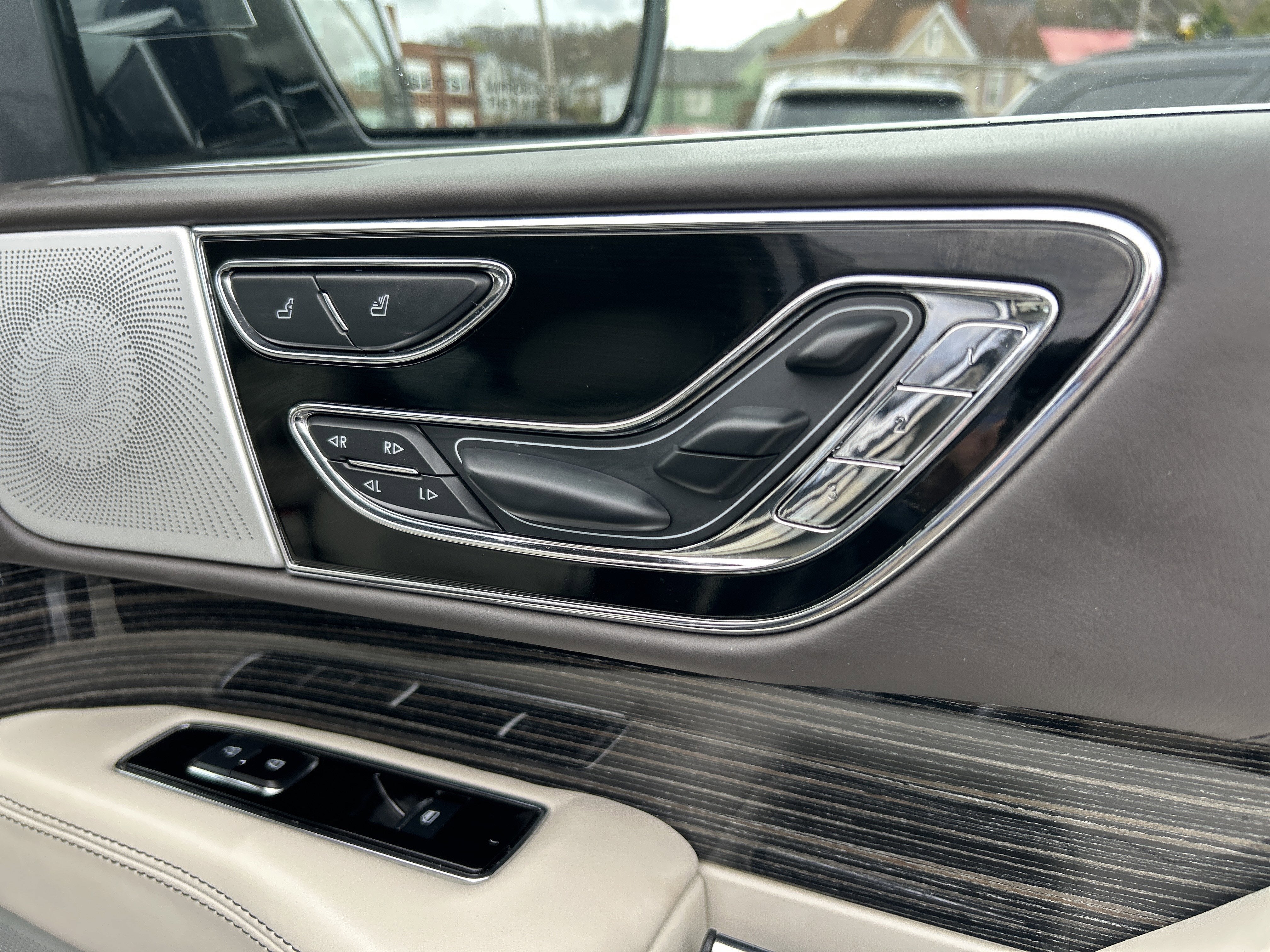 2023 Lincoln NAVIGATOR BLACK LABEL