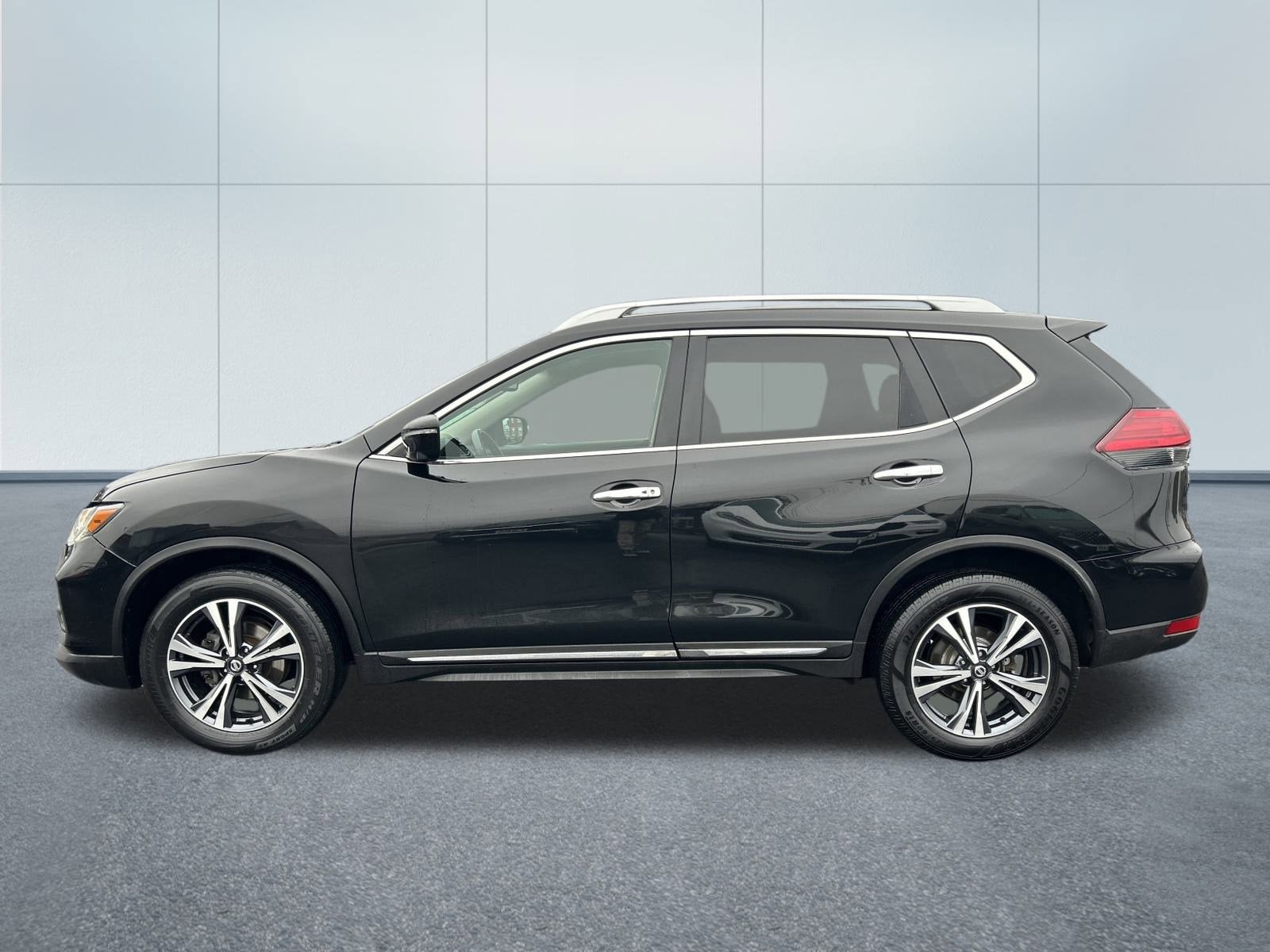 2017 Nissan ROGUE SL
