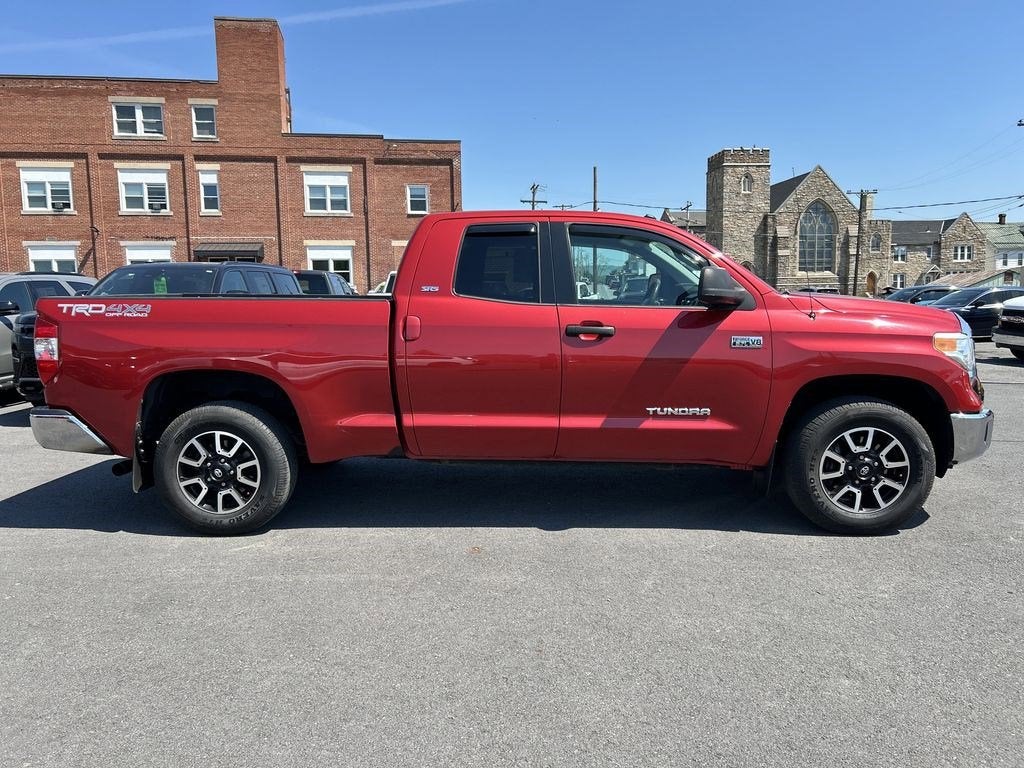 2014 Toyota Tundra SR5