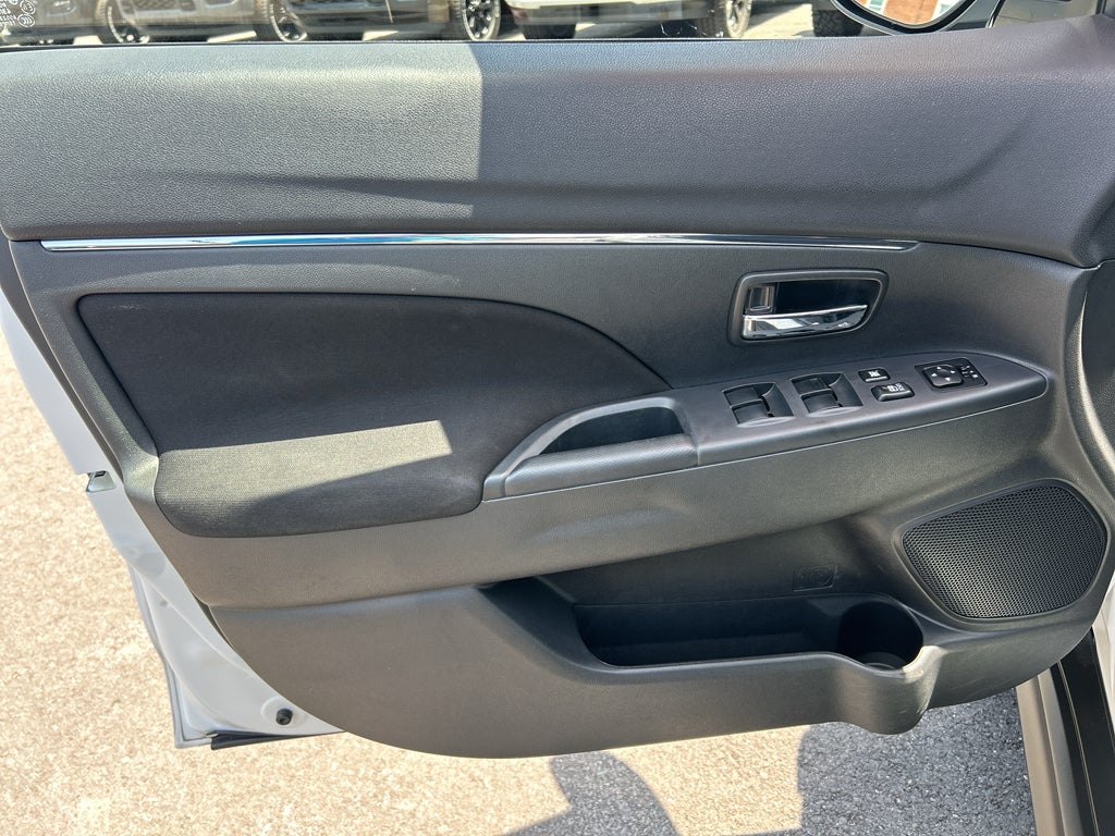 2019 Mitsubishi Outlander Sport LE 2.0