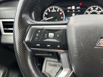 2022 Mitsubishi OUTLANDER SE