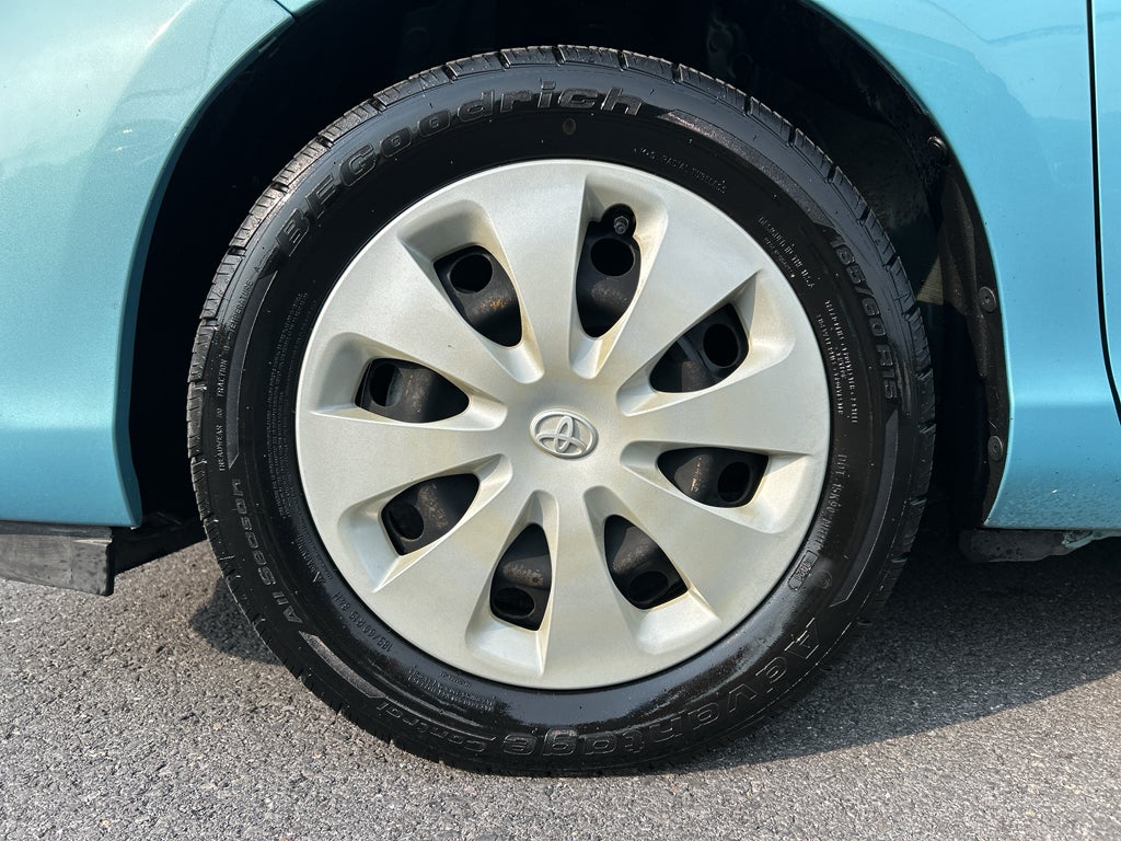 2014 Toyota Prius c Three