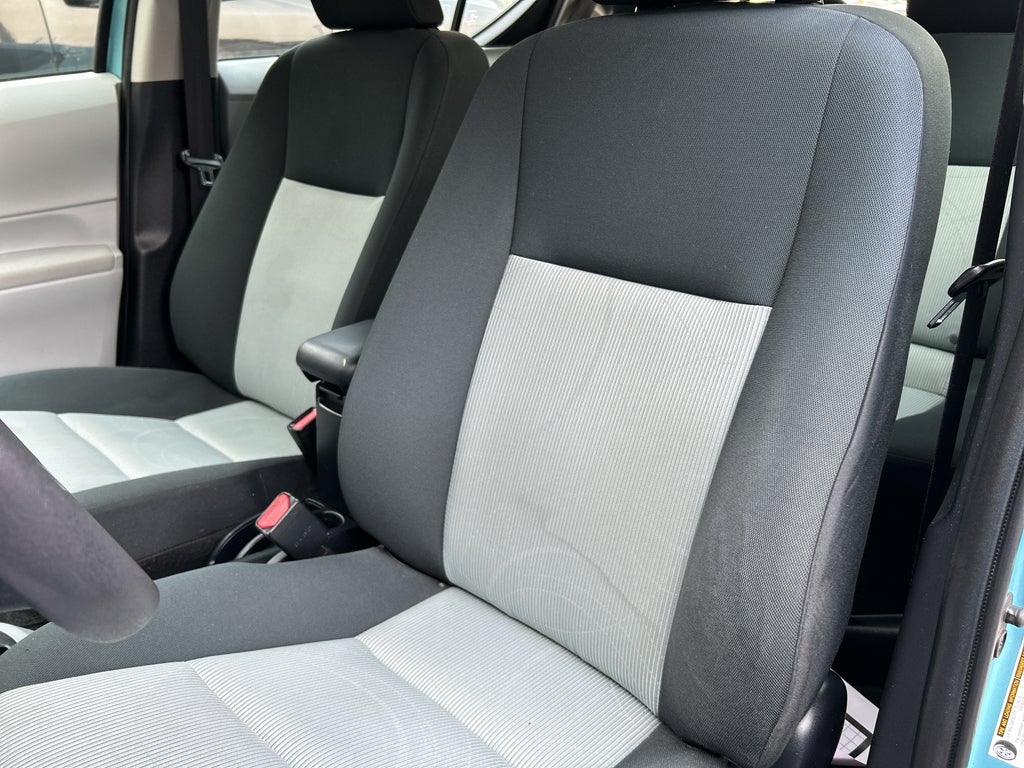 2014 Toyota Prius c Three
