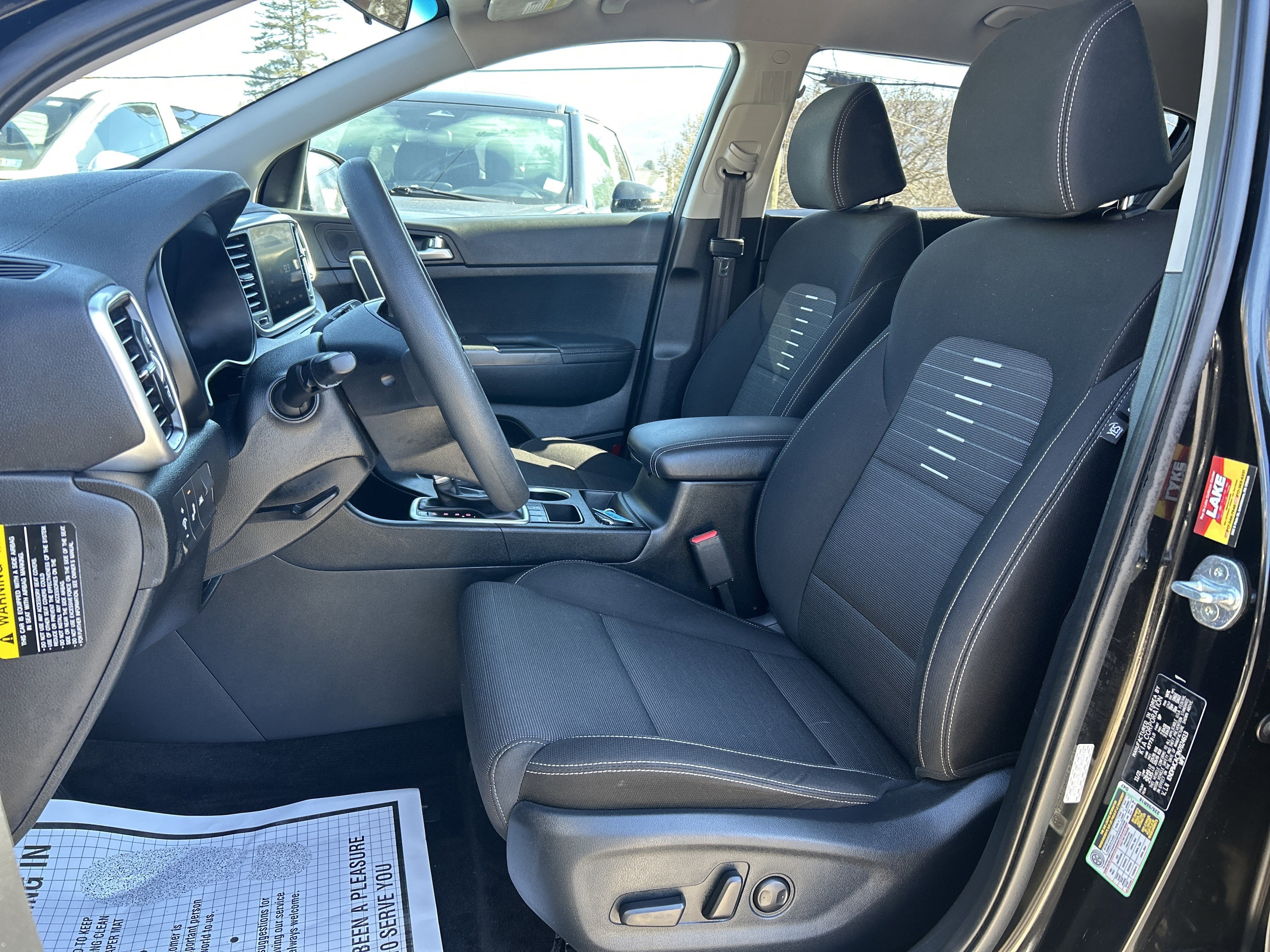 2022 Kia SPORTAGE LX