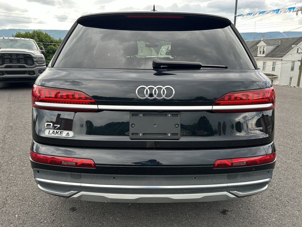 2020 Audi Q7 Premium Plus