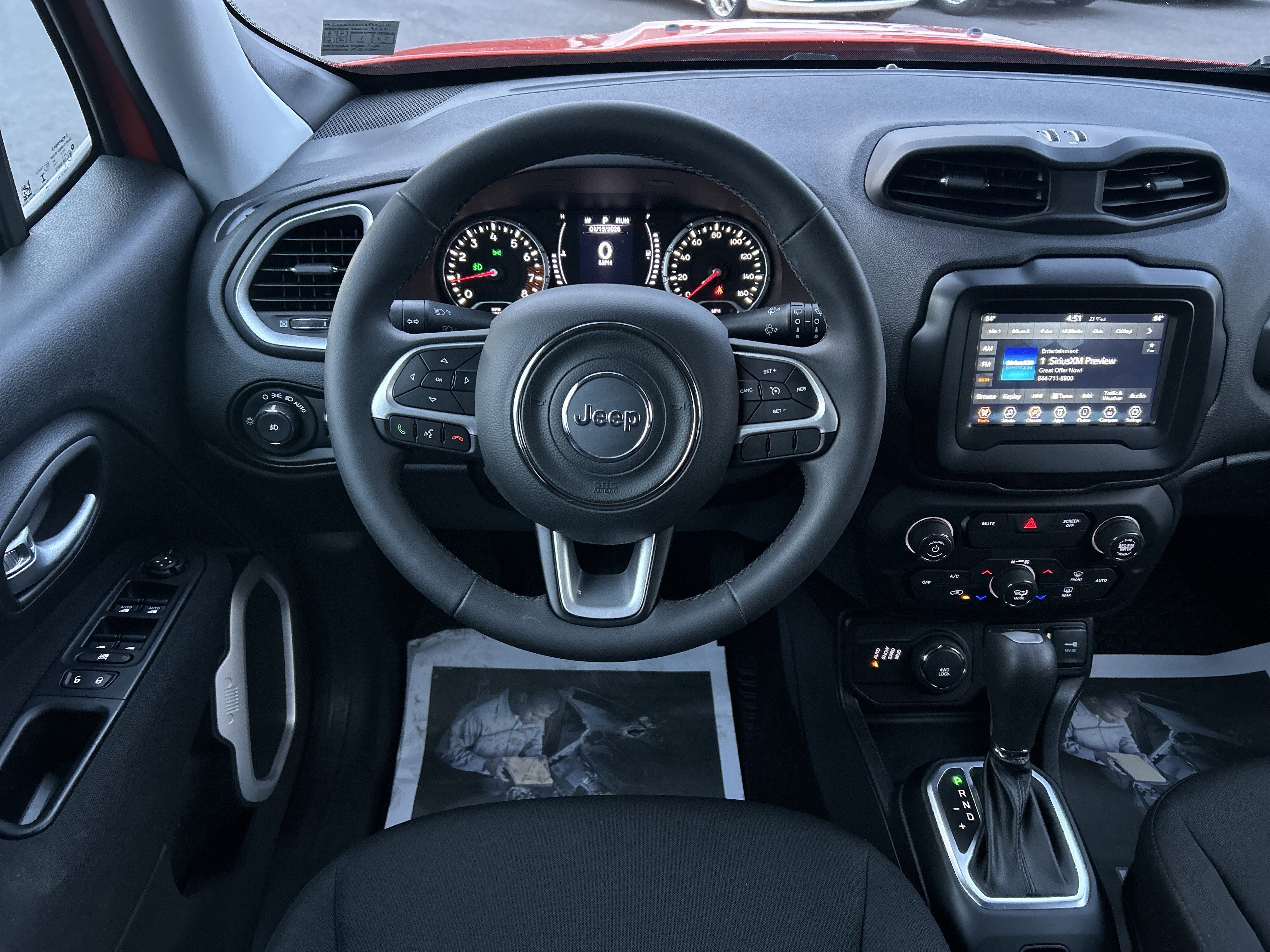 2019 Jeep RENEGADE LATITUDE