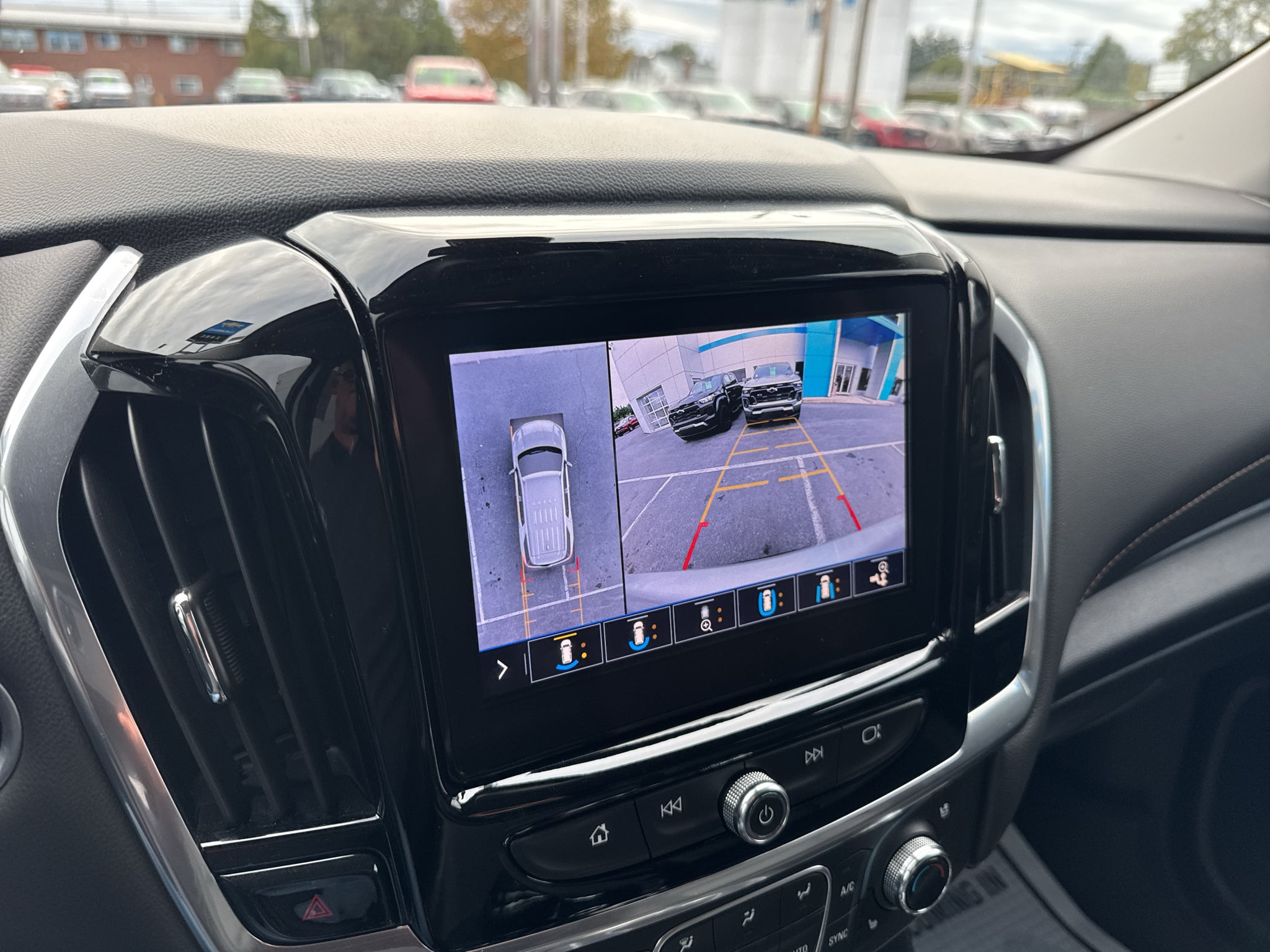 2020 Chevrolet Traverse Premier