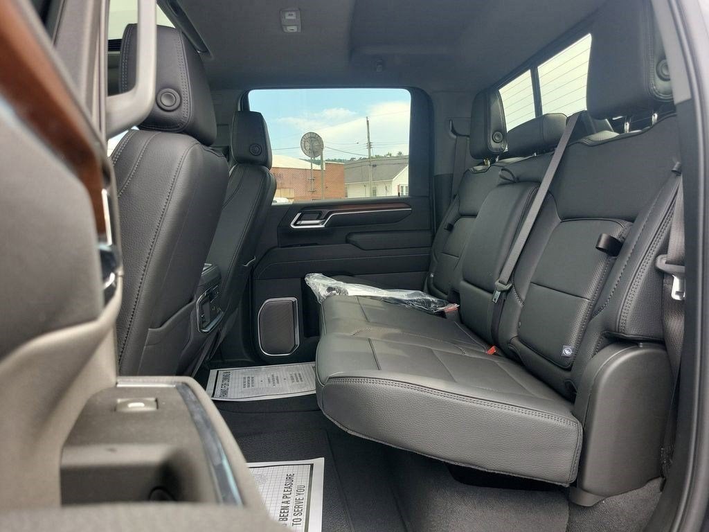 2025 GMC Sierra 2500 HD Denali