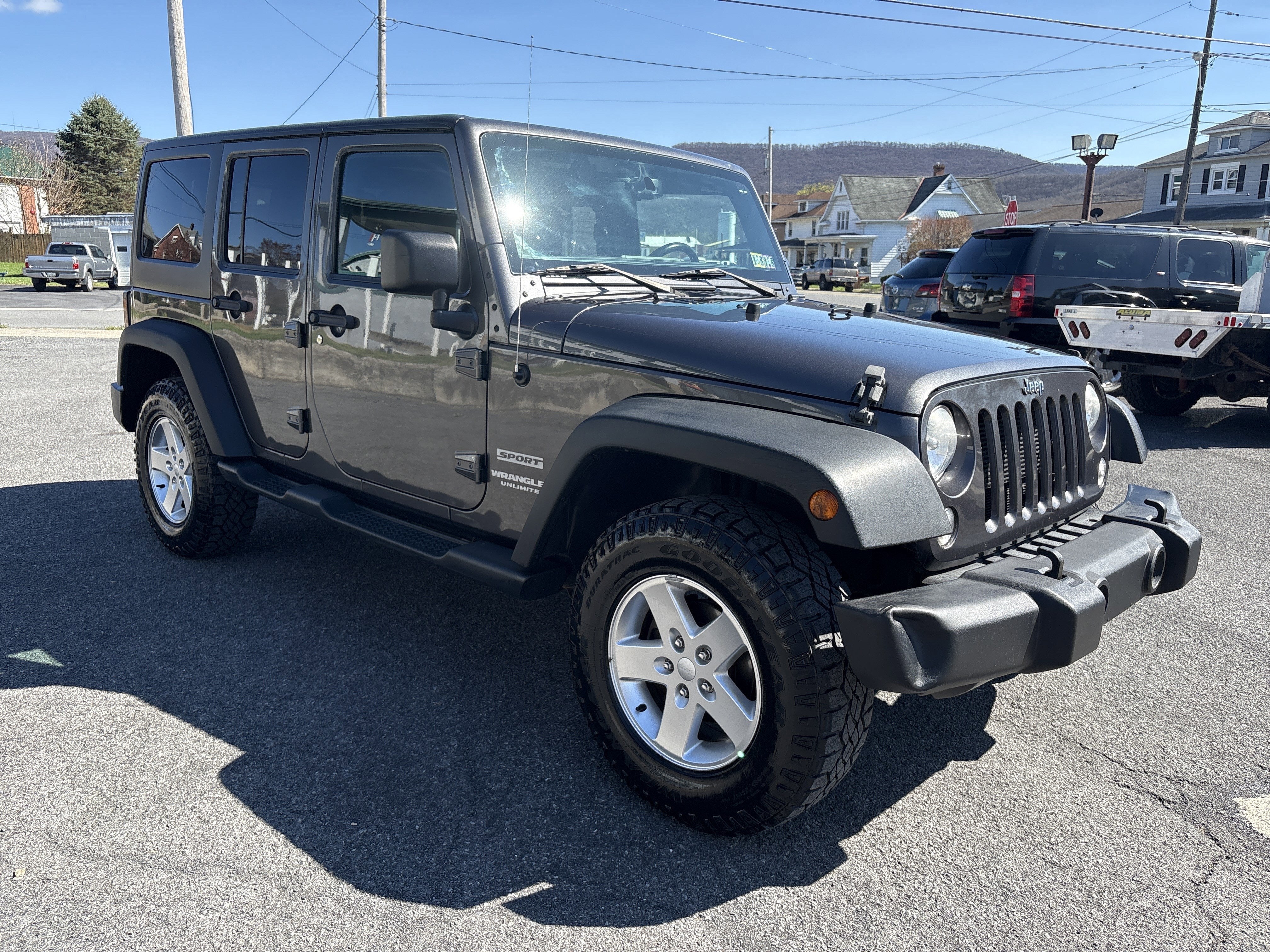 2014 Jeep WRANGLER UNLIMI SPORT