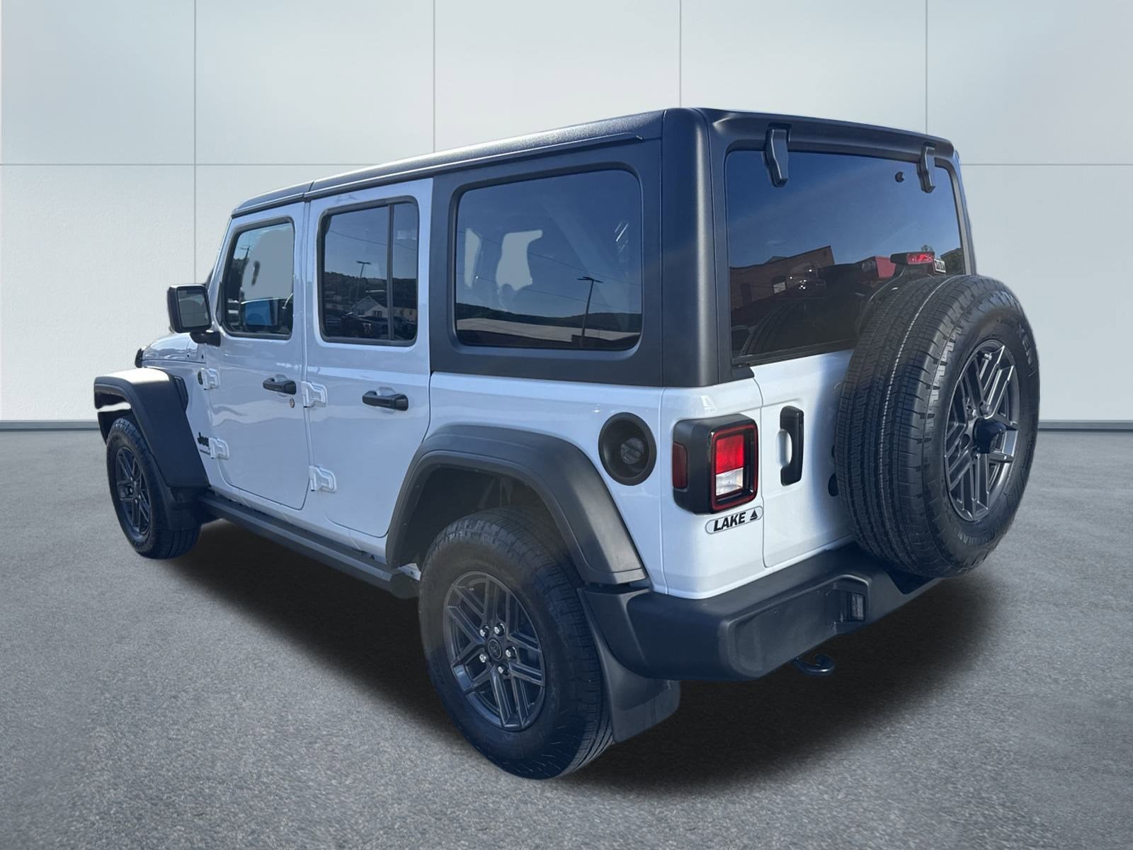 2024 Jeep WRANGLER UNL SPORT S
