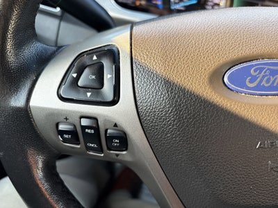 2016 Ford TAURUS SEL