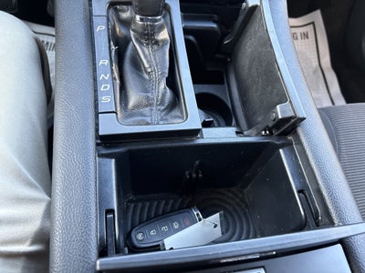 2016 Ford TAURUS SEL