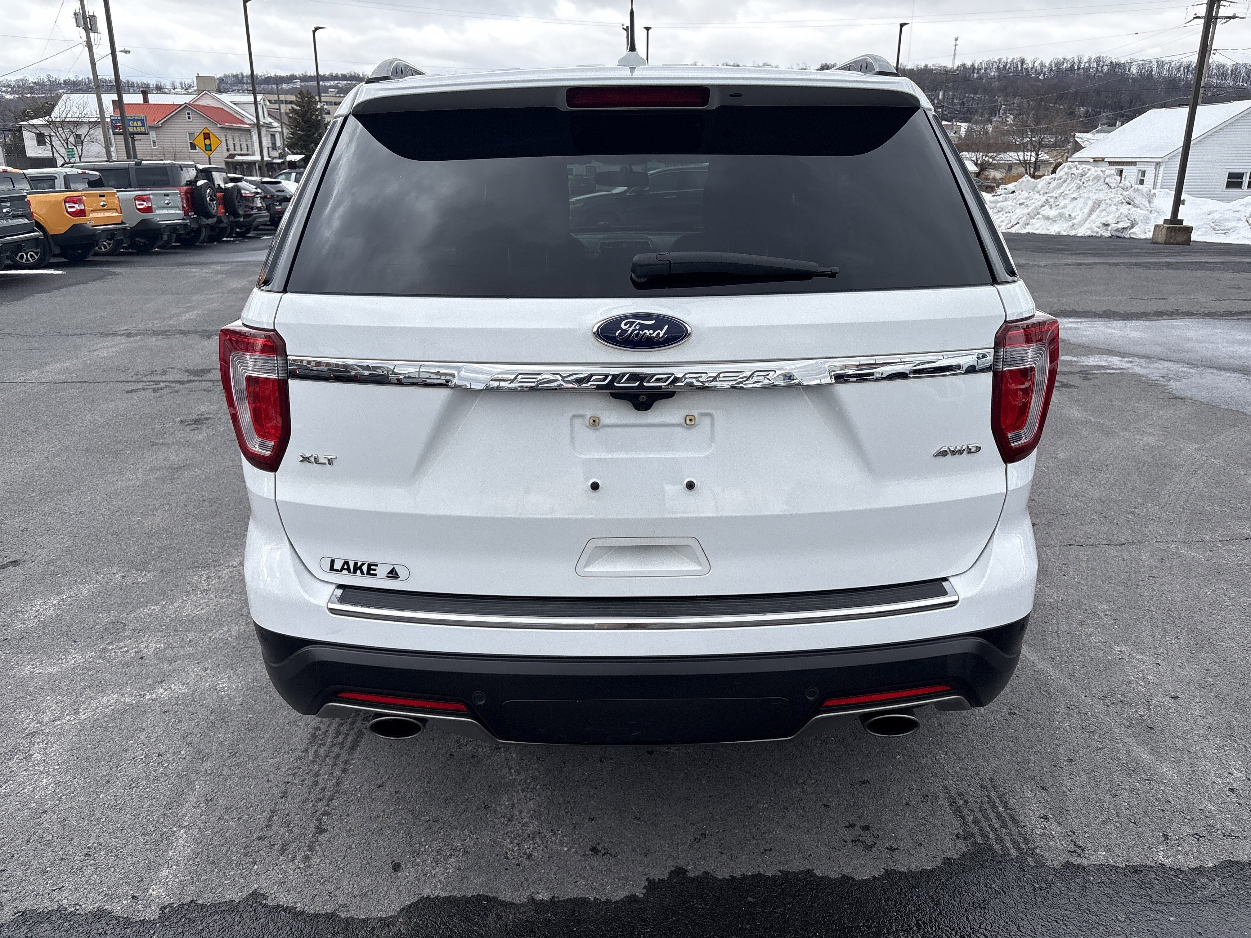 2018 Ford EXPLORER XLT