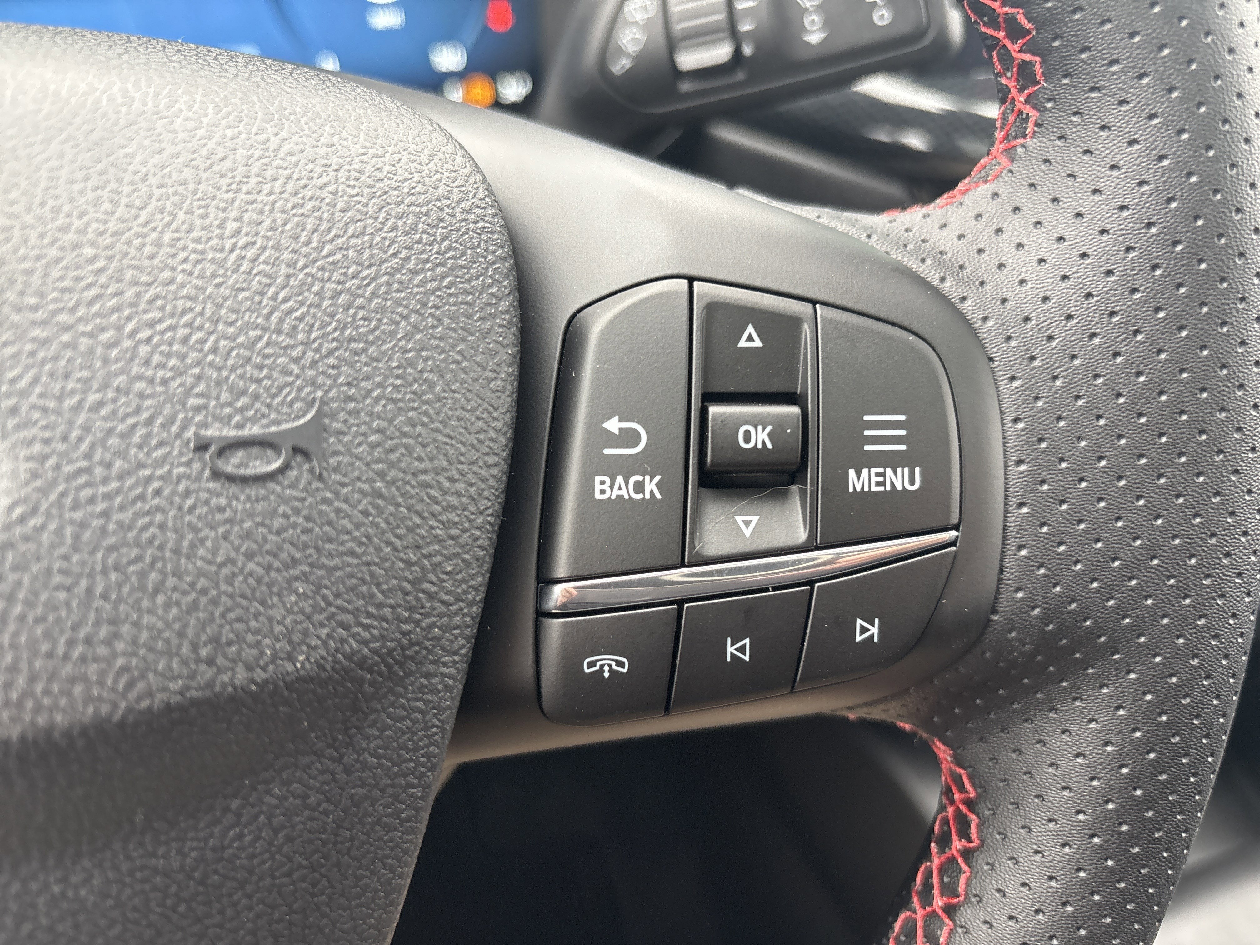 2026 Ford Escape ST-Line Select