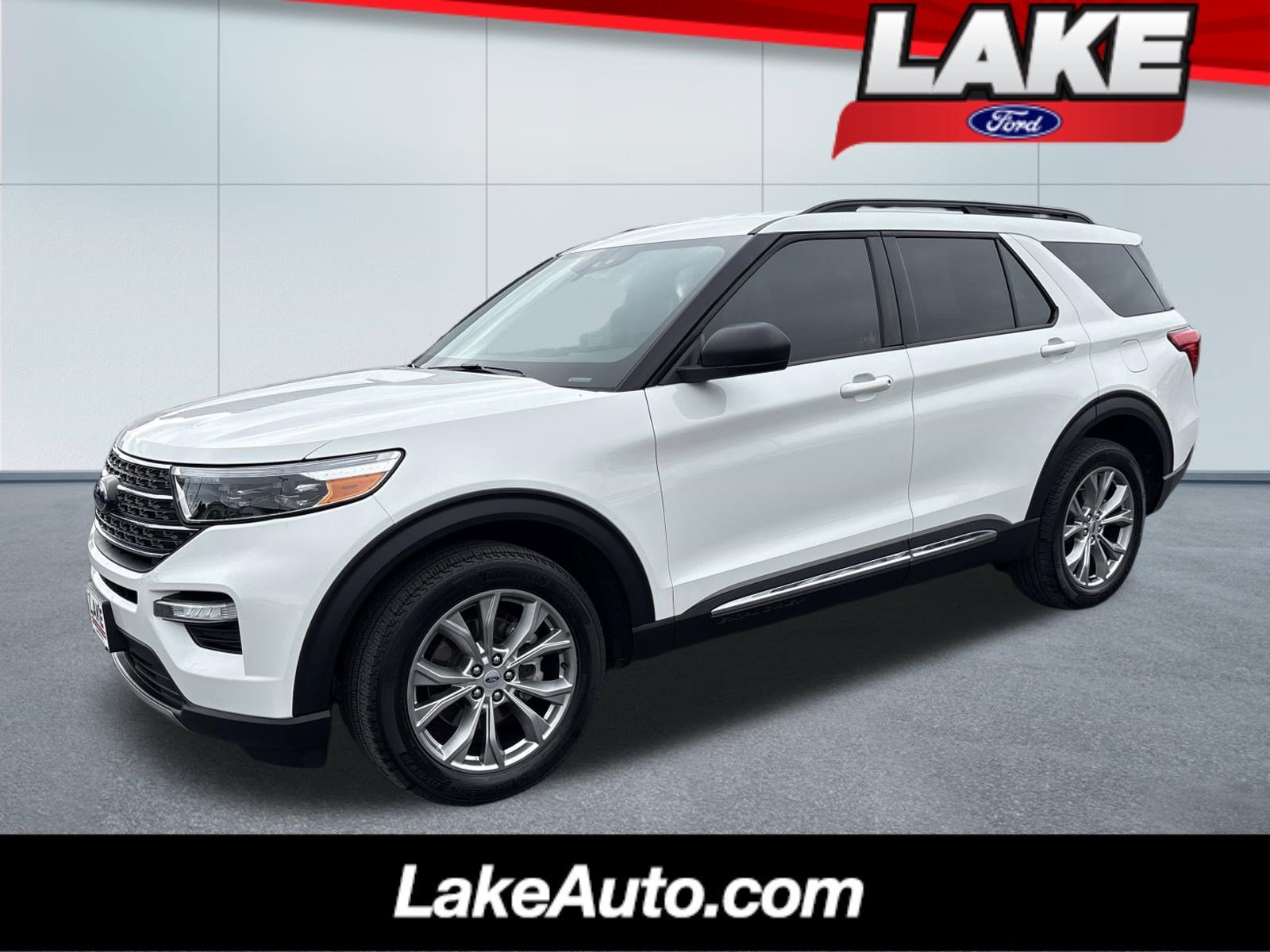 2022 Ford Explorer XLT 4WD's photo