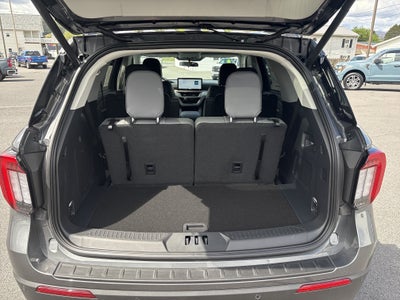 2026 Ford Explorer Base